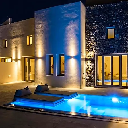 Hotel Lavadoze Luxury Santorini Island