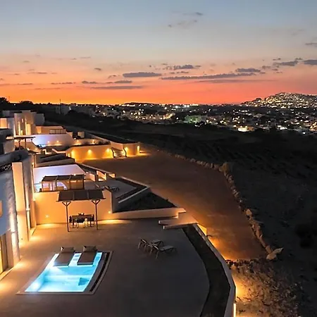 Lavadoze Luxury Hotel